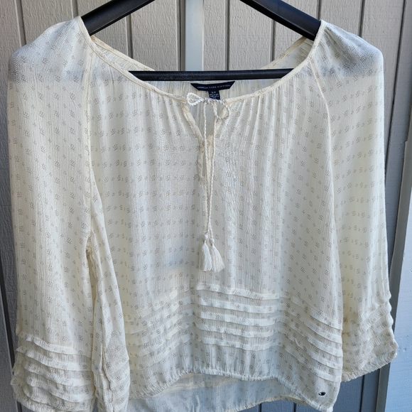 AEO | Beautiful Viscose Blouse NWOT Ruffles Ladies S/M Cream Floral - Picture 2 of 16